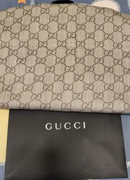 Gucci 頸巾 / 披肩