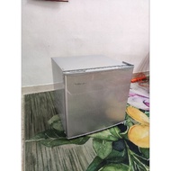 mini bar fridge morgan