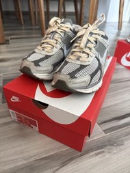 Nike Zoom Vomero 5 PRM 運動鞋