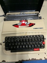 Olympia 400 打字機