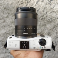 Canon EOS M / Mirrorless Canon Second / Kamera Canon Murah
