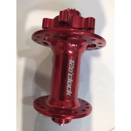 12OCLOCK FRONT HUB 32HOLE 9MMQR SIZE  CLEARANCE RED - TAKEN OUT FROM NEW BIKE TOTALLY NOT RIDEN SEAL