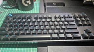 Logitech G Pro 精簡型機械式遊戲鍵盤（青軸）