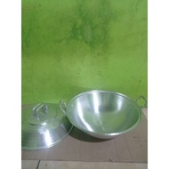 30cm thick aluminum lid frying pan