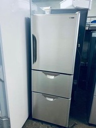 雪櫃 日立 三門 新款 細細個  150CM高 二手雪櫃 二手電器/傢俱/傢俬/家電/家庭用品/搬屋/家俬/拆舊/家具/新款/時尚/安裝/貨到付款/保用/送貨/家庭電器/可用消費券