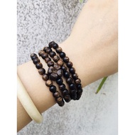 [Free Box]Agarwood beads mixed with lucky 4-leaf clover charm