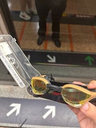 Arena 金色泳鏡arena日本製SWIPE COBRA ULTRA鏡面費鏡