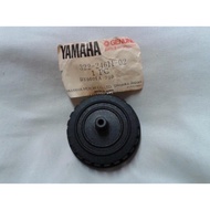 Original NOS Tank Cap 322-24611-02 Yamaha DT100 DT250 DT400 YZ TY TZ125 MX RT1 RT2 RT3 SC500 TT500 X