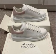 Alexander McQueen 亞歷山大·麥昆 光滑小牛皮時尚板鞋女式白粉色