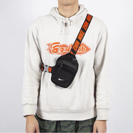 Fashionable Nike sports shoulder bag