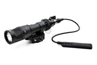 SOTAC M323V LED 戰術槍燈 黑 ( 寬軌魚骨夾具瞄具腳架配件紅外線激光快瞄定標器瞄準鏡狙擊鏡雷射槍燈