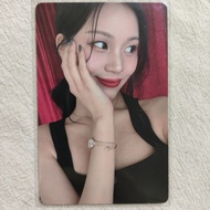 VIVIZ Season Greetings 2025 Preorder Photocard Eunha Sinb Umji