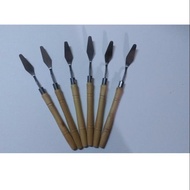 Coloring trowel number 7