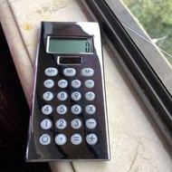 太陽能小型計算機