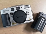 Lumux  DMC-LC5 CCd 相機(Lecia lens)