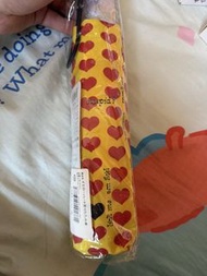 Hide yellow Heart黃色愛心雨傘