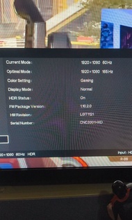 OMEN by HP 27 吋 FHD 165Hz 電競顯示器