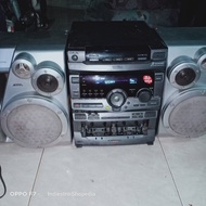 Compo Hifi Sony Hcd-V77 & Speaker Sony Aiwa Sx-Jv1 - Sc