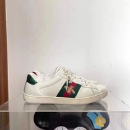 Gucci 蜜蜂小白鞋