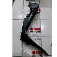 Original old vixion rear fender 3c1-F1611-01