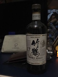 竹鶴18年 酒瓶 威士忌