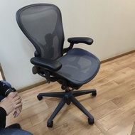 使用3個月 herman miller aeron 2 OFFICE CHAIR 人體工學椅 辦公櫈 辦公椅