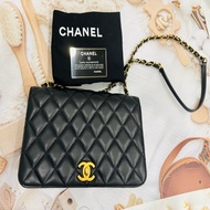 「保留中」Chanel 經典黑金鏈條包