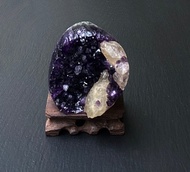 招財開運-天然原礦異象頂級招財聚財手帝王紫 紫晶鎮共生方解石