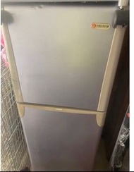 中古東芝 137L雙門小冰箱 GR-T14TPT，自取3000，貨運4500