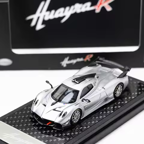 LCD 1:64 Huayra R Limited Edition supercar alloy car model at the Beijing HEC Exhibition