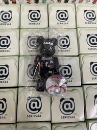 Medicom Bearbrick Series 44 Be@rbrick F.C.R.B. 隱藏