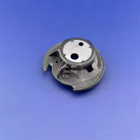 XC3152221 Bobbin Case For Brother CE2000 CE4000 CE4400 CE5000 CE5000PRW CE5500 SE400 DS-140 Serger D
