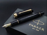 Parker Duofold系列(Centennial)亮黑金夾18K黃金墨水筆 +50可刻字