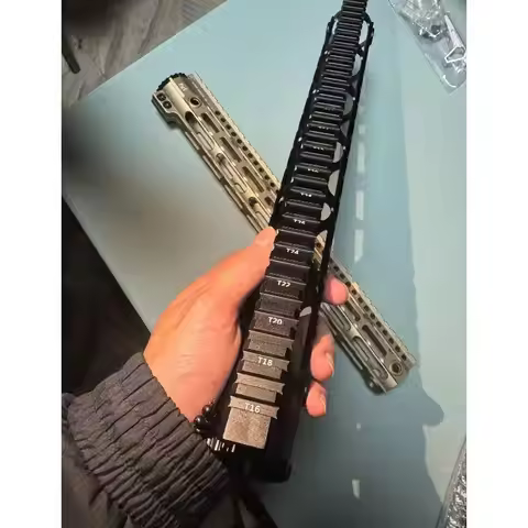 Universal Metal 4/7/10/12 Inch Rifle slr M4 M16 AR10M-Lok M-LOK Handguard Rifle Scope Mount with Ste