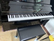 YAMAHA 直立式鋼琴