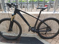Trinx 27.5吋 碳纖維山地車