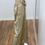 UNIQLO วันเดียวที่บ้านฤดูร้อนกับ JWA โชว์ชุดหวีบางหวานใจโจ๊กเกอร์สายหลวมกางเกงหย่อนใจแฟชั่นหลวมหลวม4