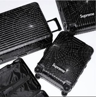 Supreme x RIMOWA 第二代 Cabin Plus Black 登機行李箱