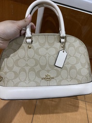 Preloved coach mini sierra