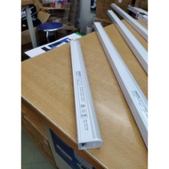 Đèn led t5 liền máng Philips 03-06m (BN058C)cam kết chính hãng bảo hành 2 năm