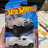 TOYOTA Hot Wheels THR Land Cruiser diecastTOYOTA HW
