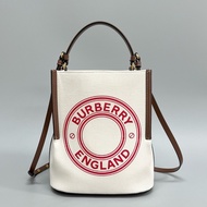 Burberry/巴寶莉 Peggy白色帆布小號水桶包/尺寸：21×24×16cm
