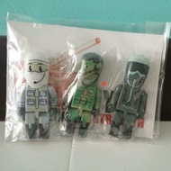 SAF SAF50 8GB Thumb Drive (1Set of 3 Thumb Drive Figuring)