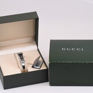 送料無料 GUCCI 1500L 女性用腕時計 クォーツ 12mm Black/Silver Square 箱付き 手錶 古董錶 復古手錶 日本直送