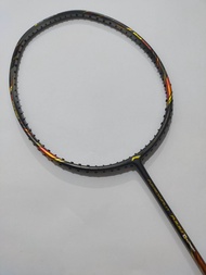 RAKET BADMINTON LINING AERONAUT 9000 / 32 LBS BONUS TAS & GRIP