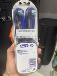 全新 Oral-B iO 清潔護齦刷頭(白色/黑色) 4支