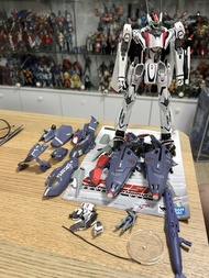 Bandai DX 超合金 超時空要塞F Macross Frontier VF-25F Super Messiah Valkyrie Revival Version