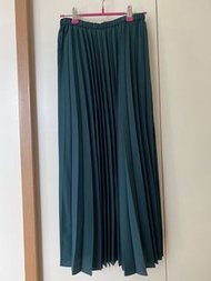 Uniqlo 墨綠色百褶長身裙