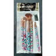 July Beauty Makeup Brush contains 5