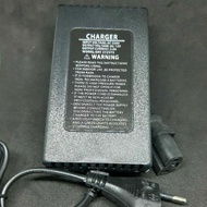 12v ELECTRIC SPRAYER TANK SPRAYER CHARGER / 12V 2AMPER POWER SUPPLY ADAPTER